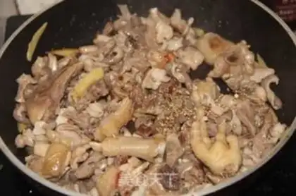 Make Piggy belly chicken step 6