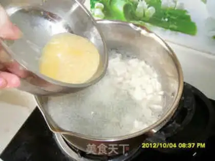 Make Cream shrimp tofu soup step 4