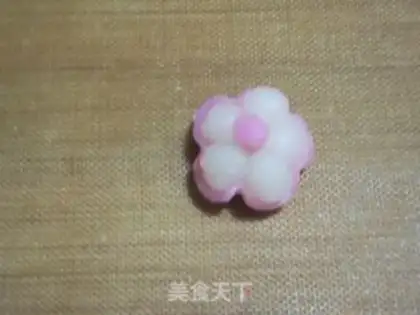 Make Rabbit rice cake step 2