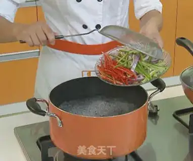 Make Onion gravy step 3