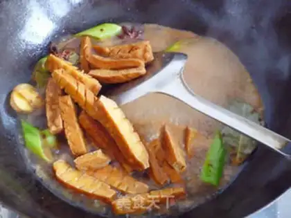 Make A dry celery sauce step 8