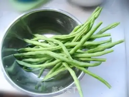Make The dry beans step 0
