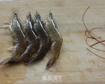 Make Tea and dry shrimp step 2