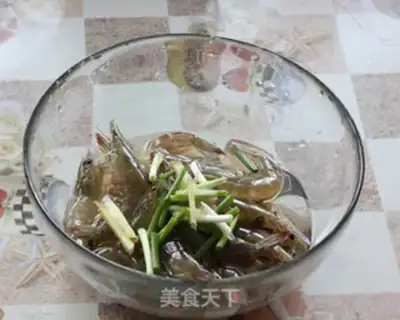 Make Tea and dry shrimp step 6
