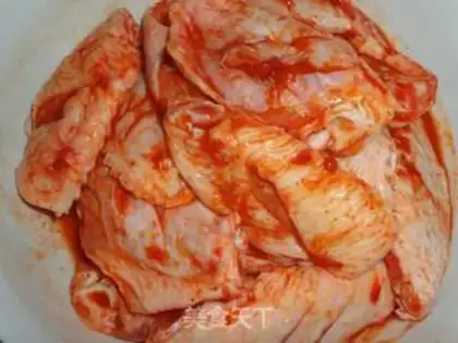 Make Chicken wings in Orleans step 1
