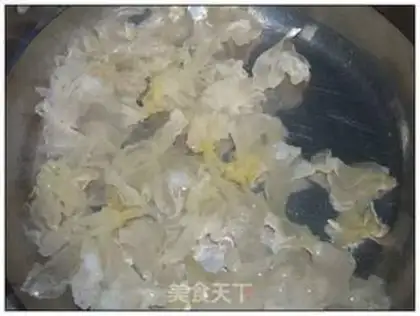 Make Silver Ears Porridge step 3