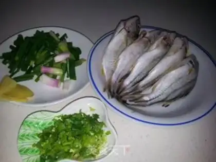 Make The casserole boils sea fish juice step 1