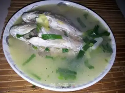 Make The casserole boils sea fish juice step 6