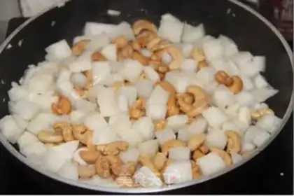 Make Cashews, sorghum step 5
