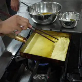 Make Japanese thick egg fever step 7