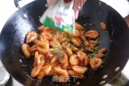 Make Pretzels, prawns step 3