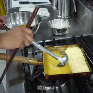 Make Japanese thick egg fever step 18