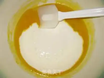 Make Yogurt cake step 3