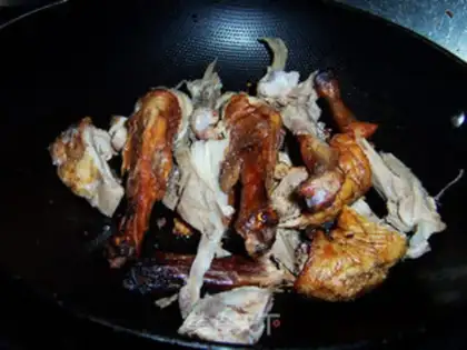 Make Spicy duck stand step 4