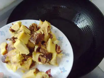 Make Red sugar pastry step 3
