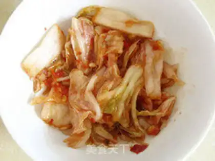 Make Hot cabbage makes a lot of meat step 2