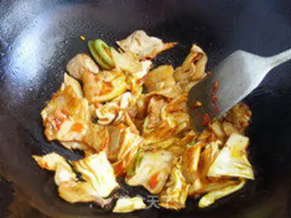 Make Hot cabbage makes a lot of meat step 10