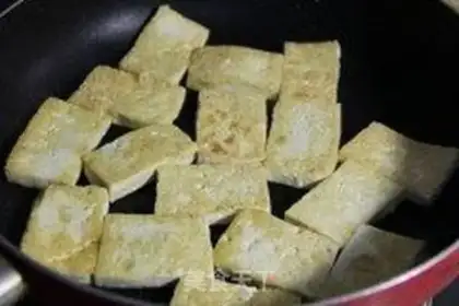 Make Spicy tofu step 1