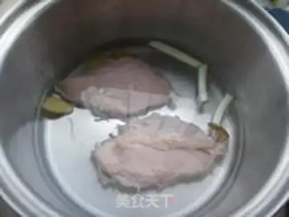 Make Pepper chicken step 1