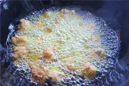 Make Sneelballs step 6