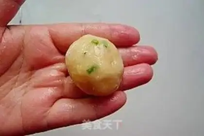 Make Dragonfish packs heartballs step 6