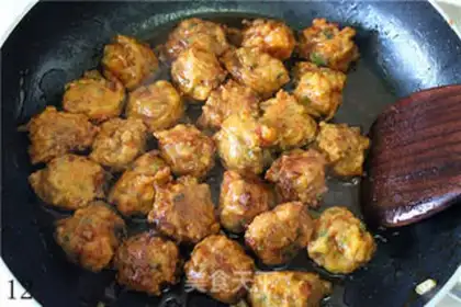 Make Sneelballs step 11