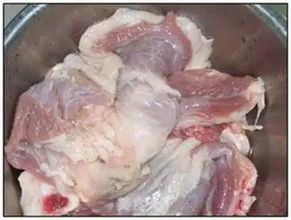 Make Spicy sauce with beef step 0