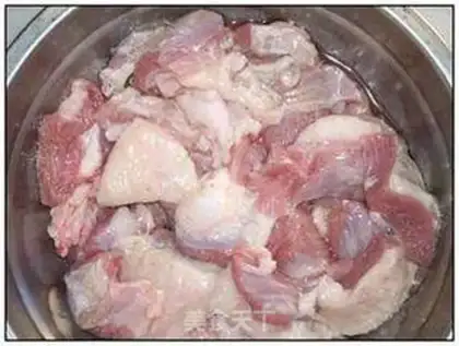 Make Lamb stew carrots step 1