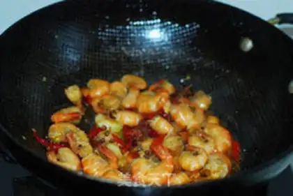 Make Spicy shrimp tail step 4