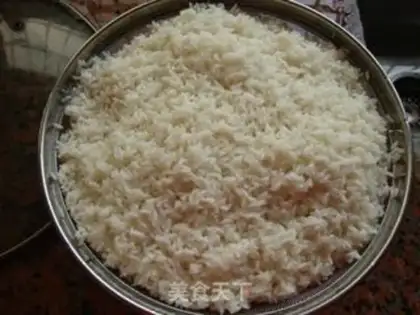 Make Hunan rice step 1