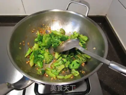 Make Pelican broccoli step 11
