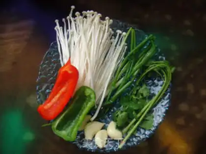 Make Spicy sauce with beef step 6