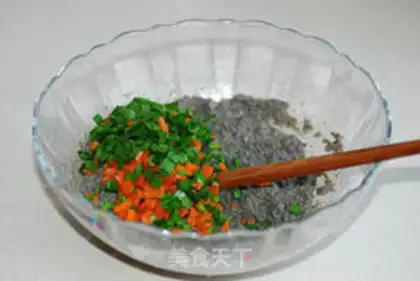 Make Black bean slag vegetable pie step 2
