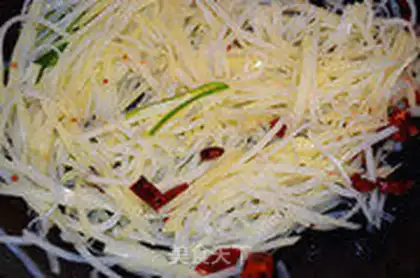 Make Spicy potatoes step 5