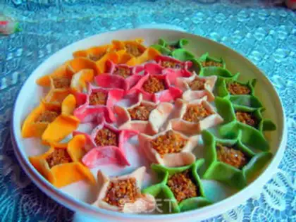 Make A colored pentagon dumpling step 7