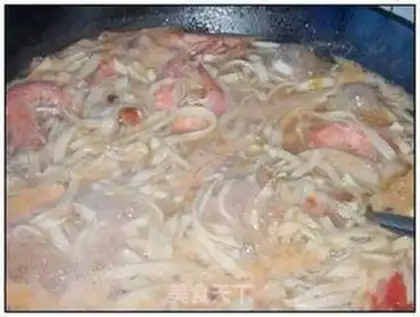 Make Shrimp hand noodles step 15