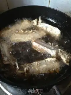 Make Dried fish step 1