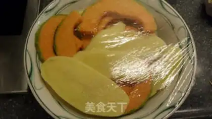 Make Pumpkin tofuballs step 1