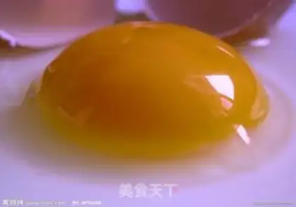 Make Homemade salad sauce step 0