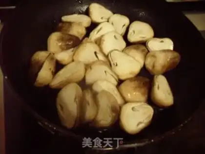 Make Pelican mushrooms step 2
