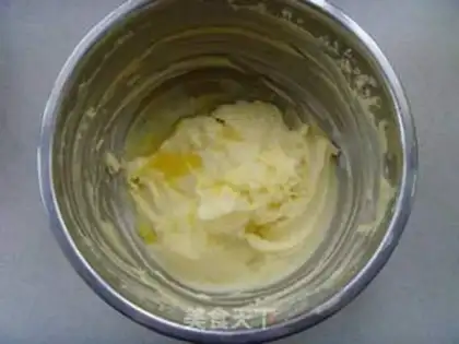 Make Easy bear crackers step 2