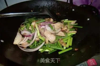 Make Garlic fried meat step 3