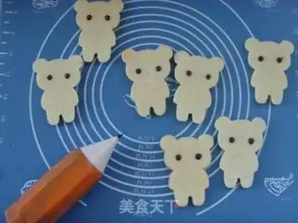 Make Easy bear crackers step 8