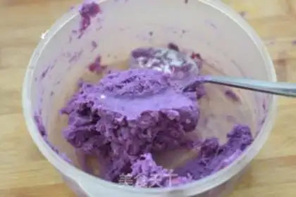 Make Milky potato ball step 2