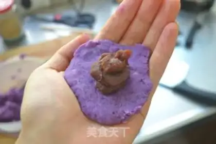 Make Milky potato ball step 3