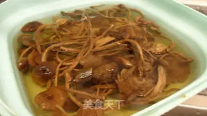 Make Tea mushrooms, veal step 1
