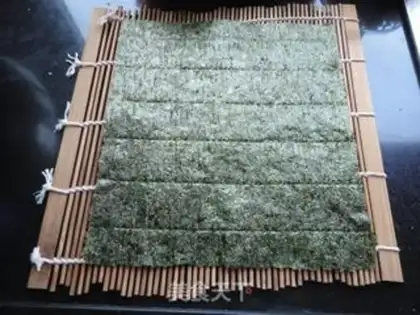 Make Sushi rolls step 4