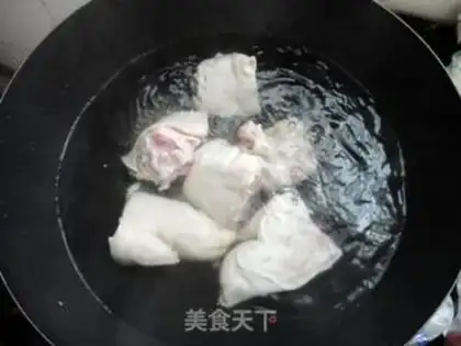 Make Red-hot pig hoof step 2