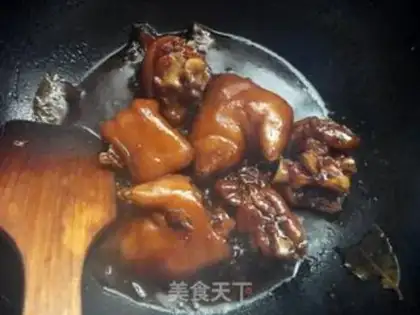 Make Red-hot pig hoof step 7