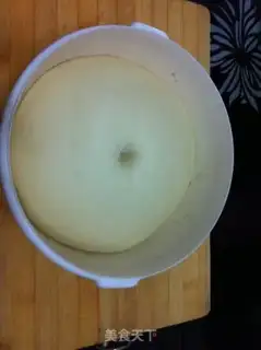 Make Milk and sesame toast step 0